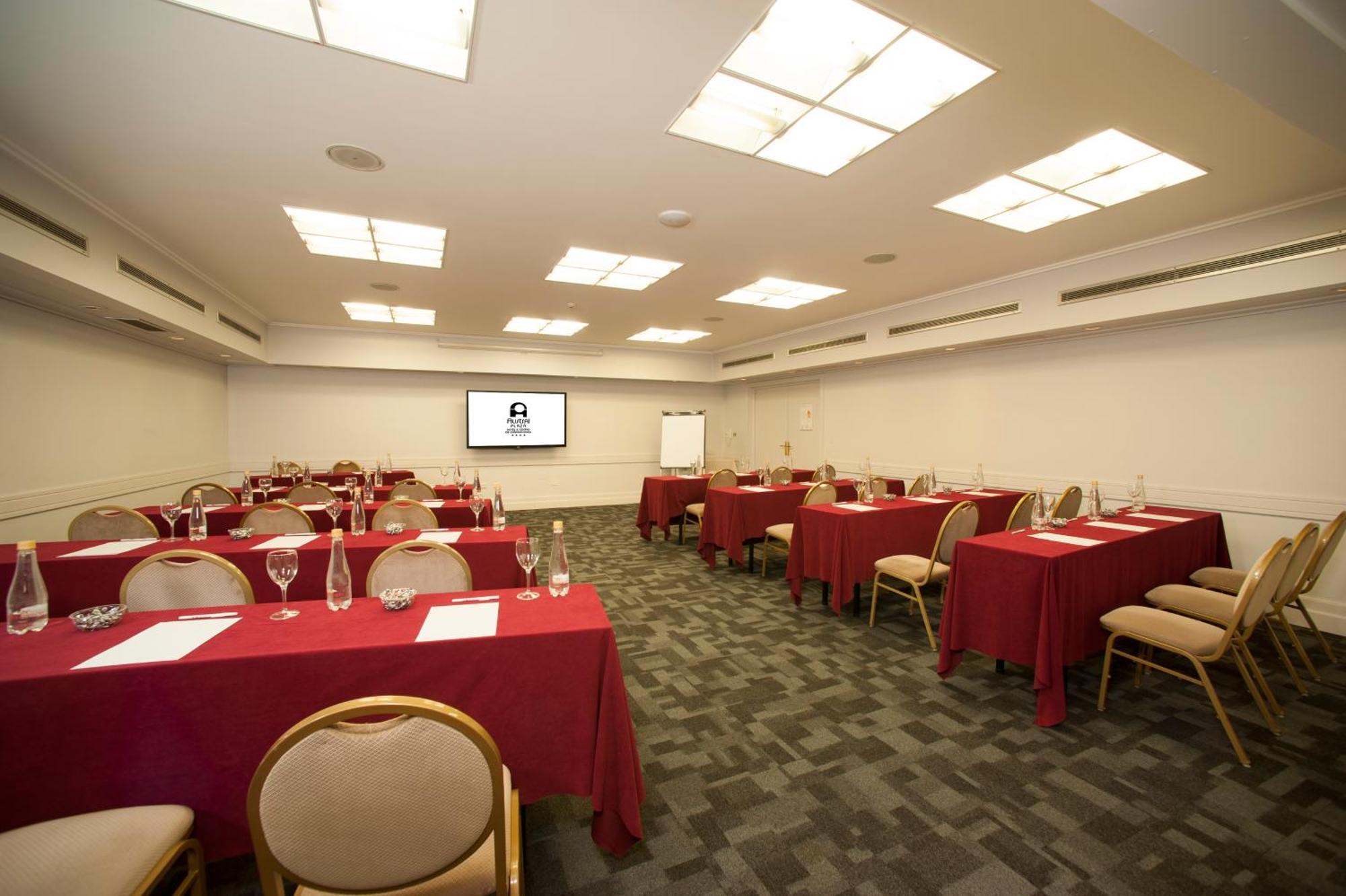Austral Plaza Hotel Comodoro Rivadavia Exteriér fotografie