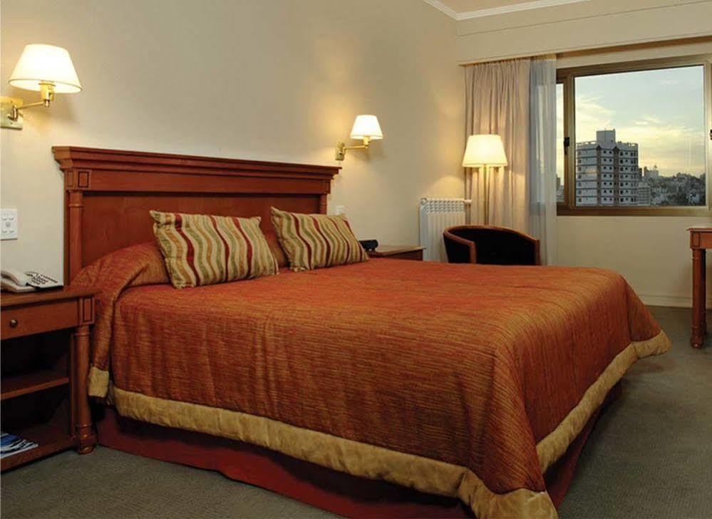 Austral Plaza Hotel Comodoro Rivadavia Exteriér fotografie