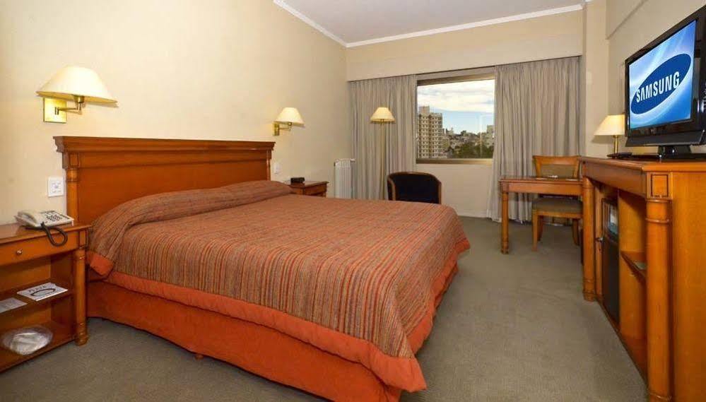 Austral Plaza Hotel Comodoro Rivadavia Exteriér fotografie