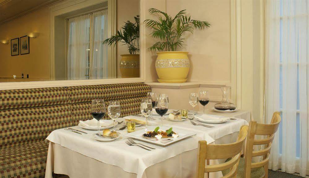 Austral Plaza Hotel Comodoro Rivadavia Exteriér fotografie